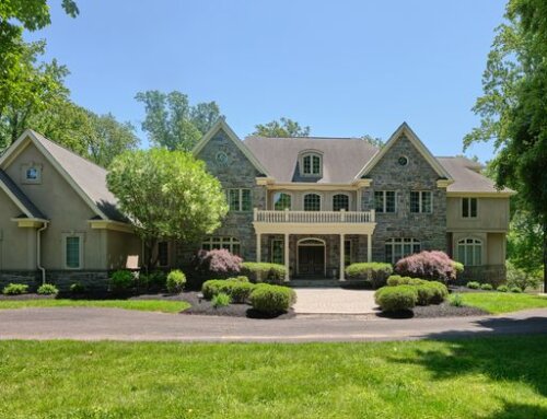 Magnificent Manor Home In Huntington Valley